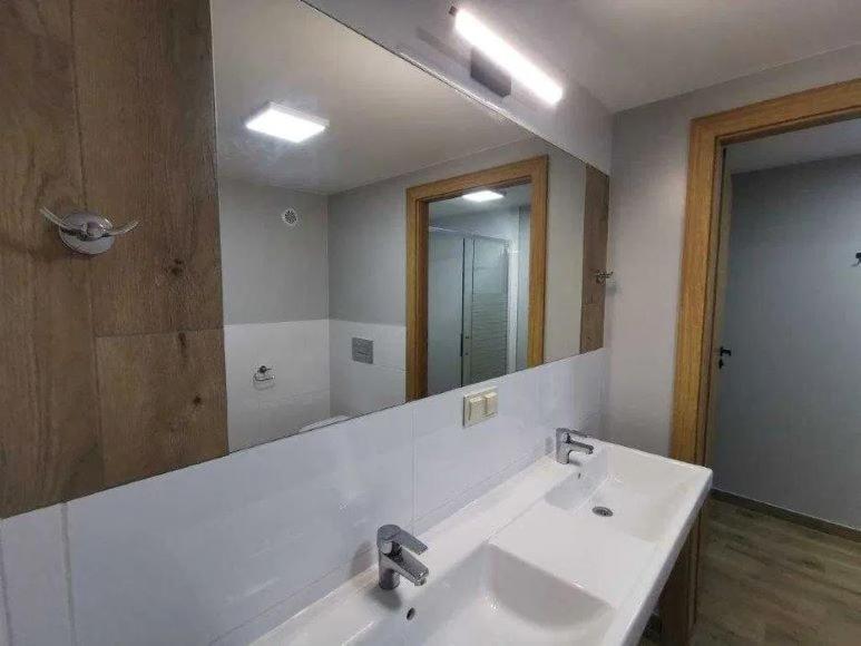 Tanie Noclegi, Kwatery, Pokoje Do Wynajecia , Targi Kielce Zewnętrze zdjęcie